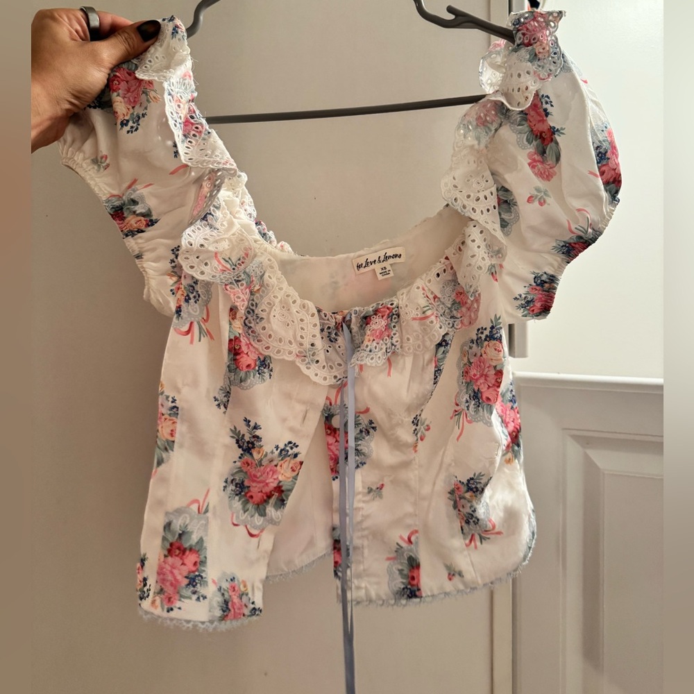 White Floral Ruffle Blouse